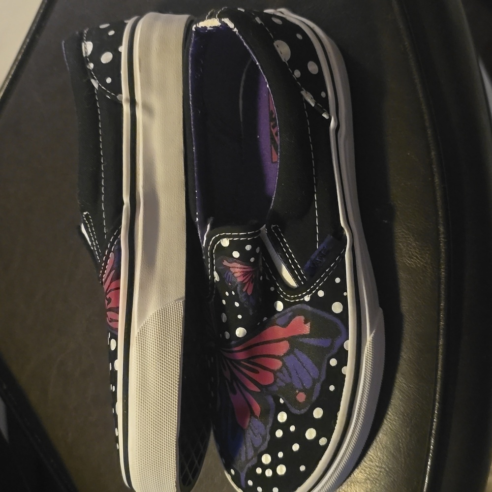 VANS Old Skool Shoes Black with Vibrant Butterflies Kids Size 3 - Picture 2 of 7